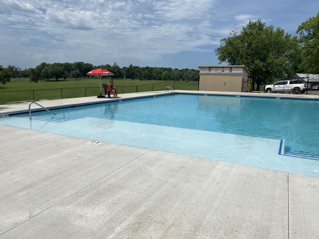 Bellevue Swimming Pool